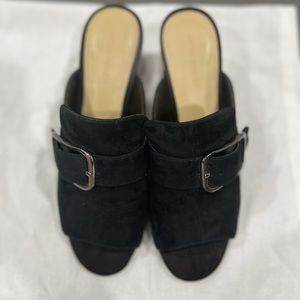 MARC FISHER Black slides